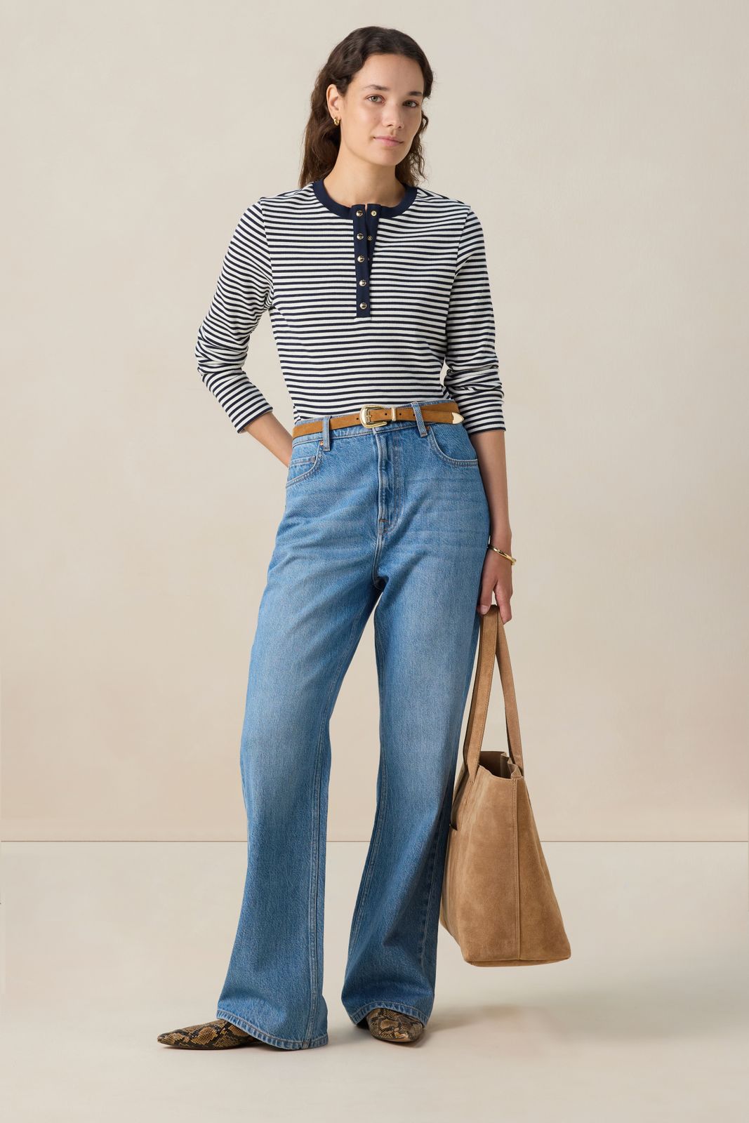 Donkerblauwe longsleeve met strepen