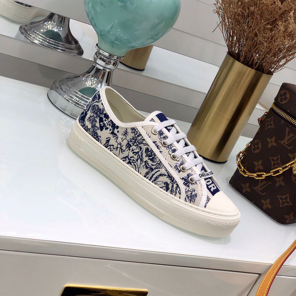 WALK N DIOR SNEAKER - Top Club