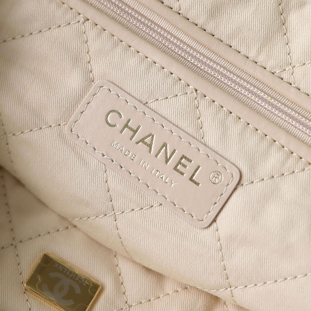 CHANEL 22 SMALL HANDBAG(high-end grade) - Top Club