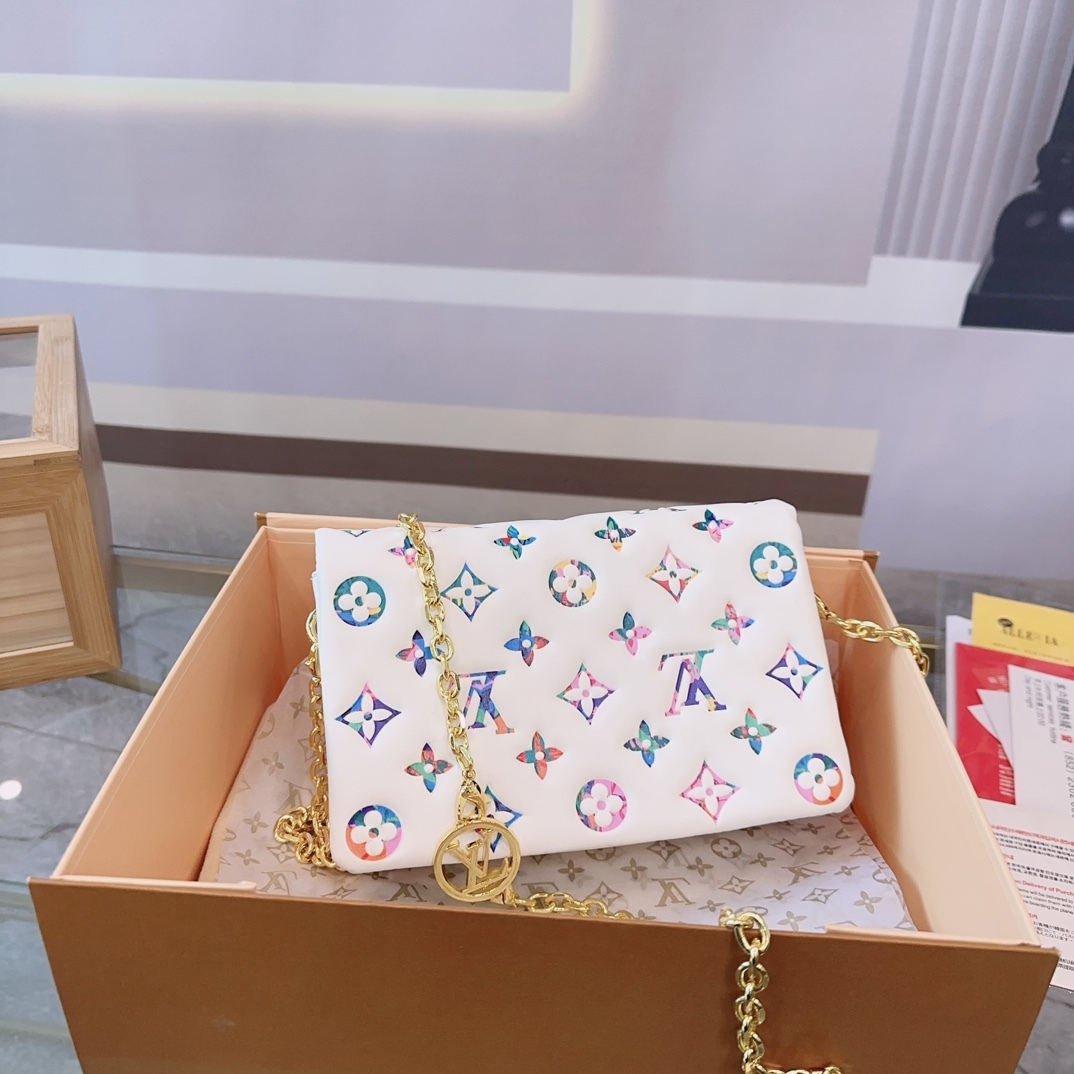Louis new arrival cousin bag size: 20*14cm - Top Club