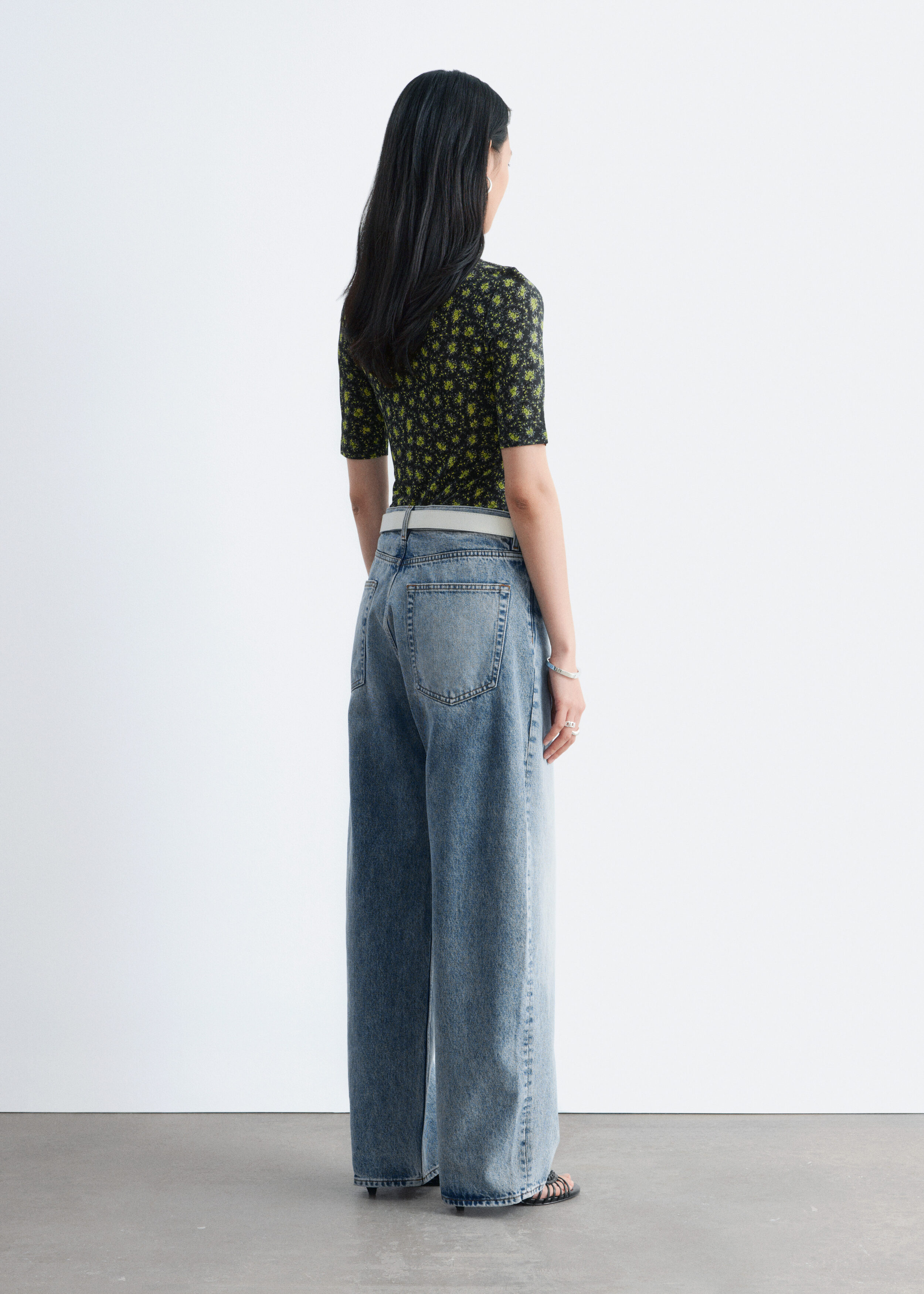 & Other Stories SHORT-SLEEVE MOCK-NECK TOP