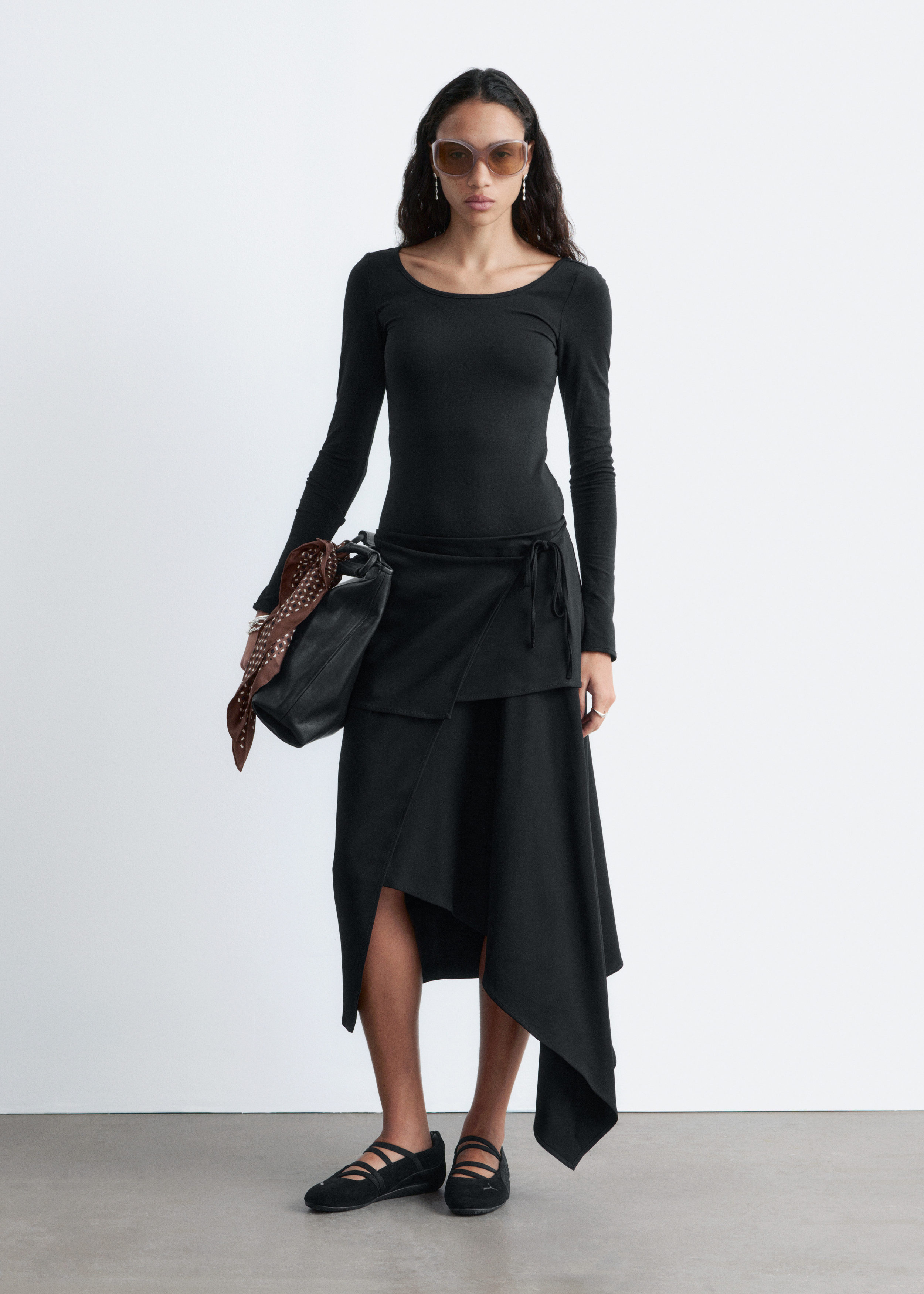 & Other Stories LONG-SLEEVE SCOOP-NECK TOP
