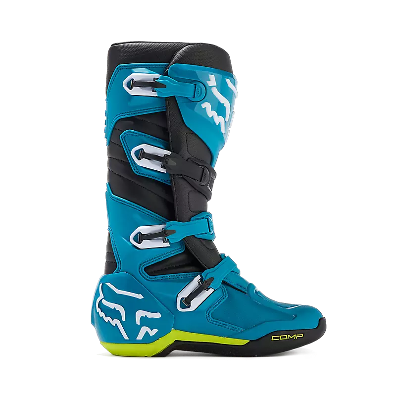 Complete boots