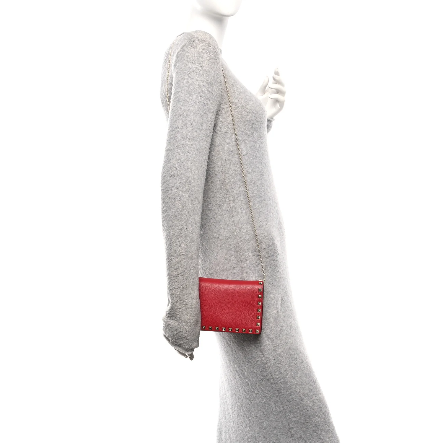 Pebbled Calfskin Rockstud Wallet on Chain Rouge Pur
