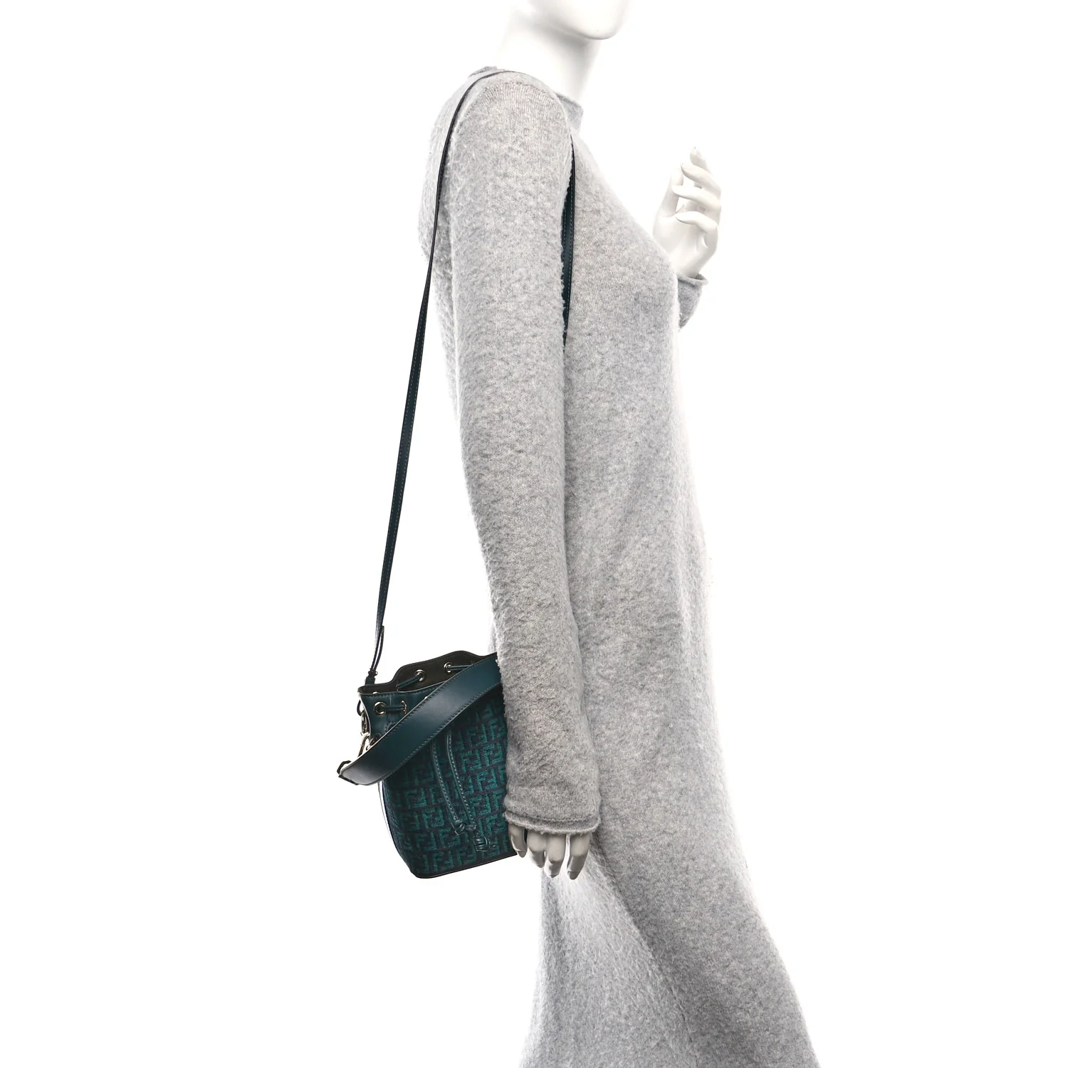Chenille Vitello F is Fendi Micro FF Mini Mon Tresor Bucket Bag Verde Inglese
