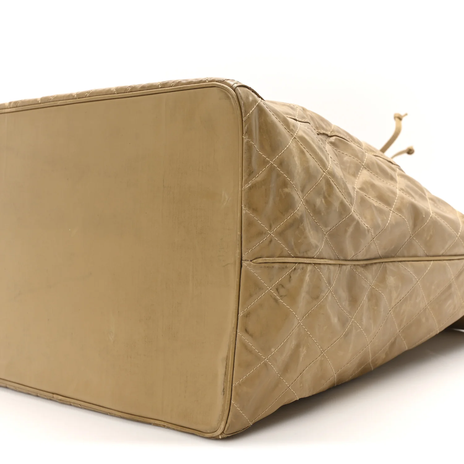 Vinyl Stitched XL Bucket Bag Beige - Top Club