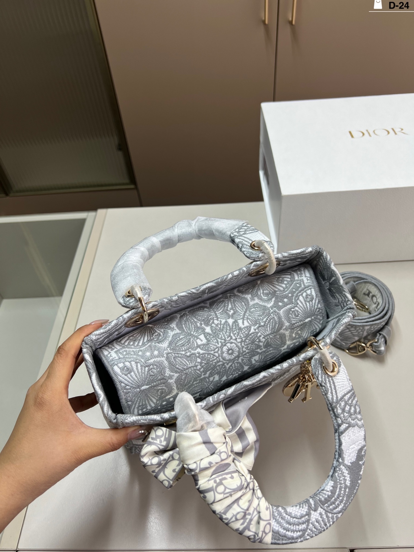 D new arrival lady bag size: 24*20 cm - Top Club