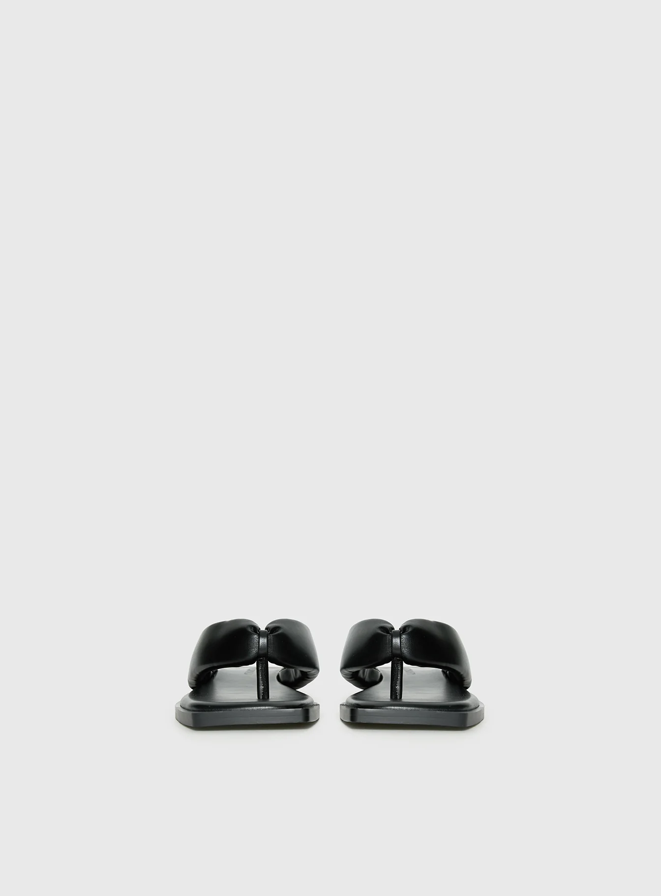 Rylin Puff Thong Sandals Black