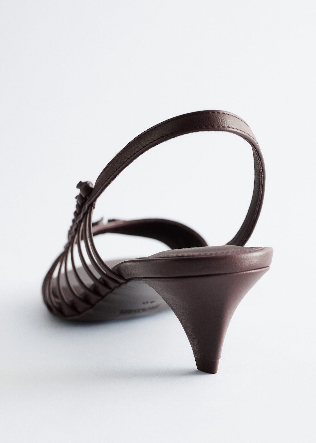 & Other Stories STRAPPY LEATHER SANDALS