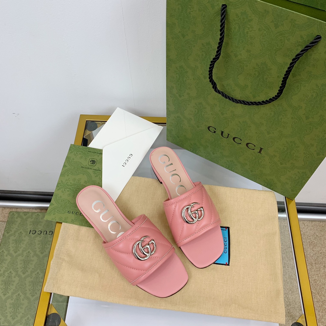 GUCCI SLIPPERS 82 - Sneaker Replica Workshop