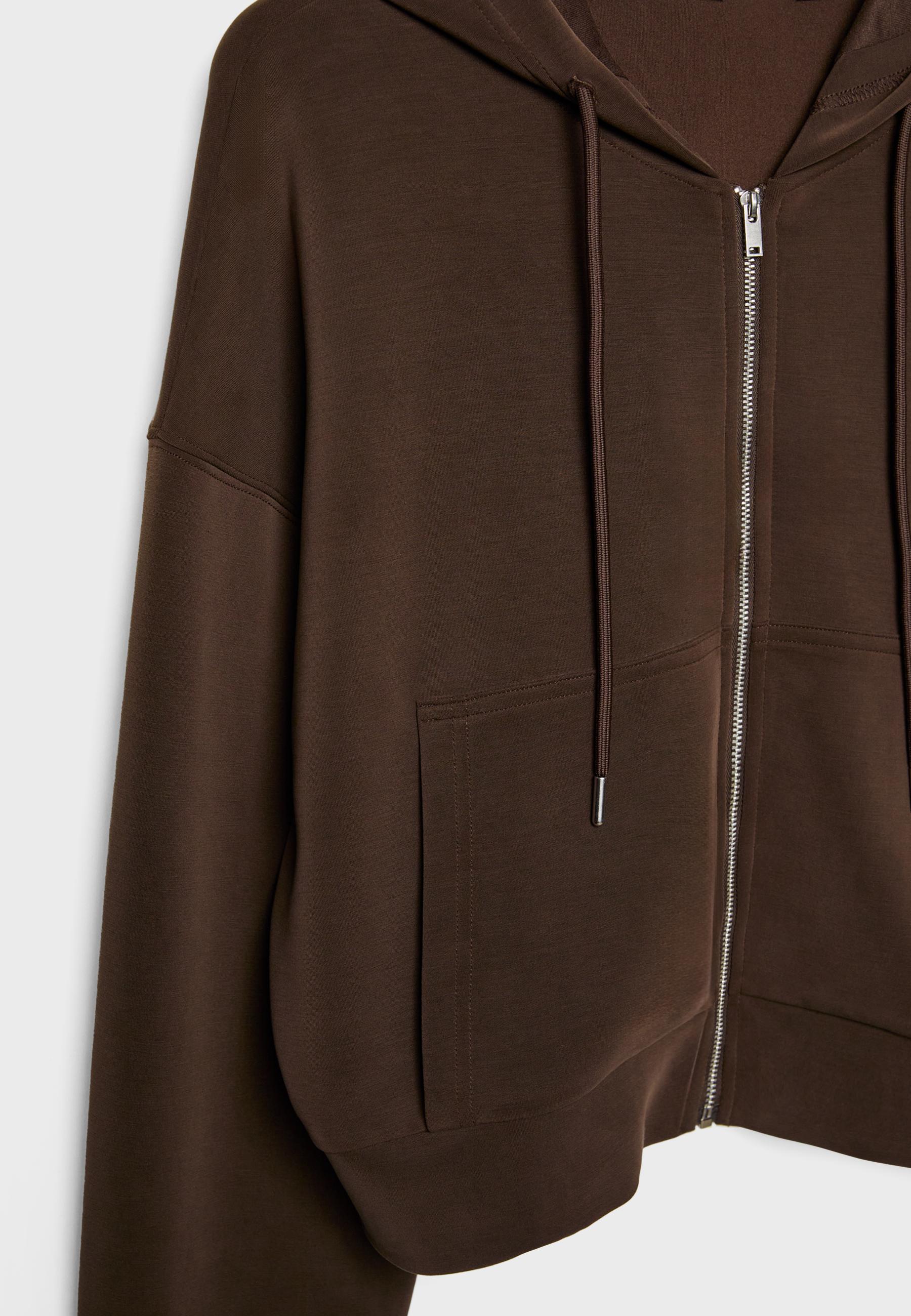 SOFT-FEEL ZIP-UP SWEATSHIRT