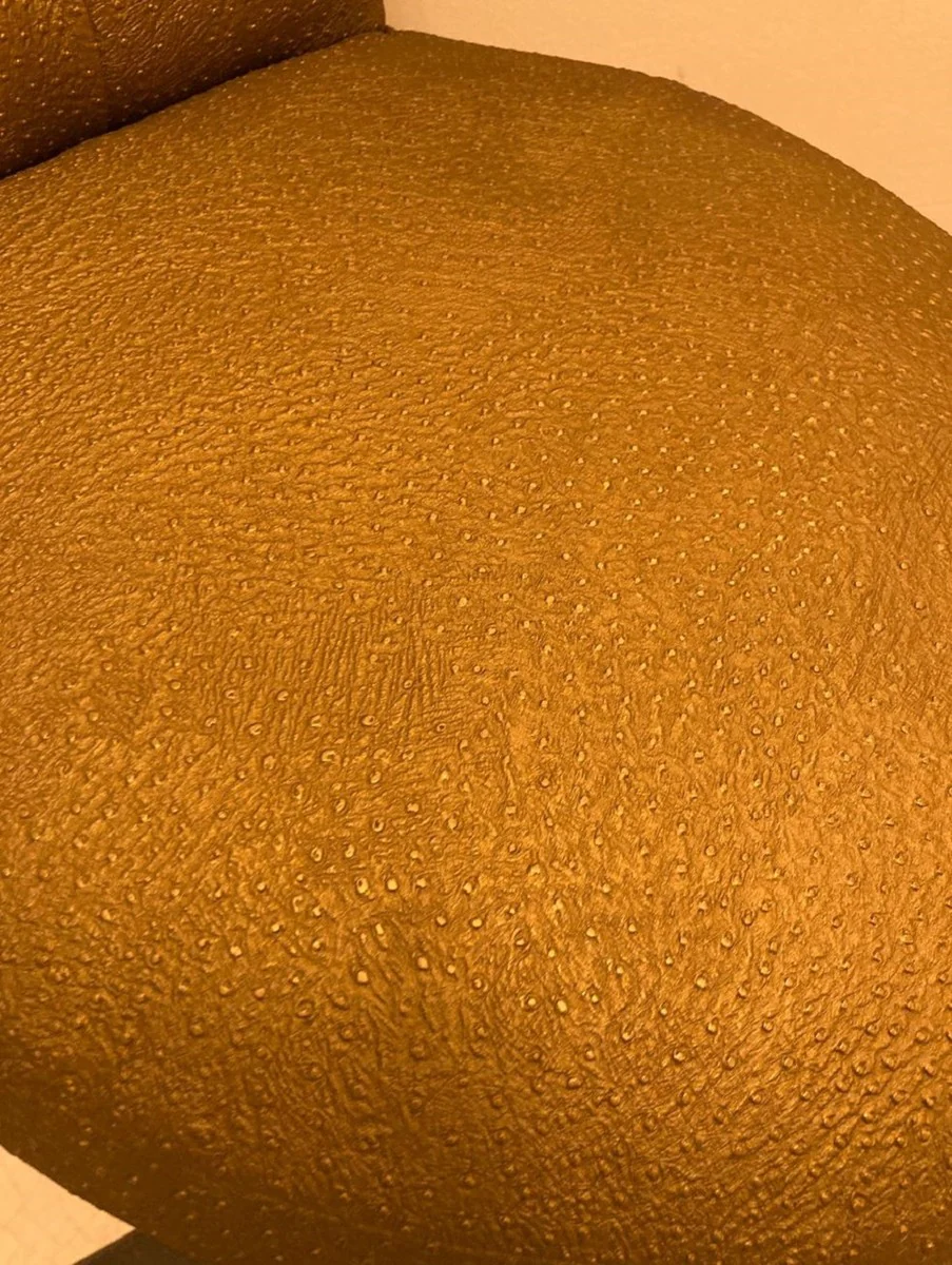 Designer high heel armchair with glittering stones gold - Modern club armchair with high backrest - Modern club furniture - Designer furniture