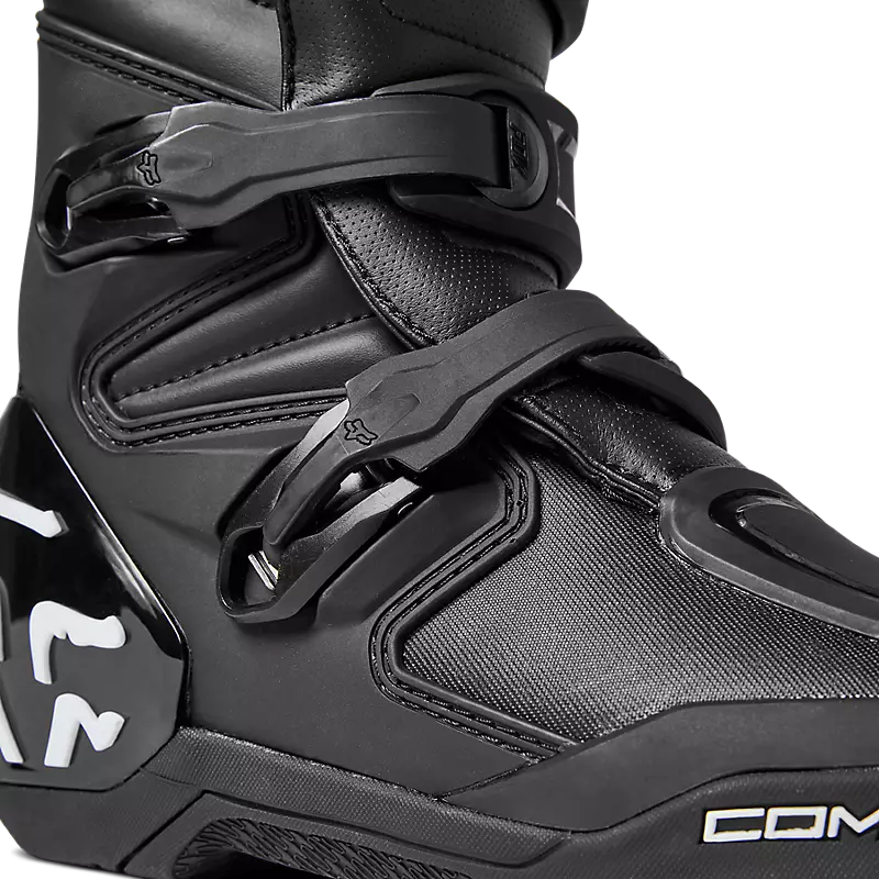 Complete boots