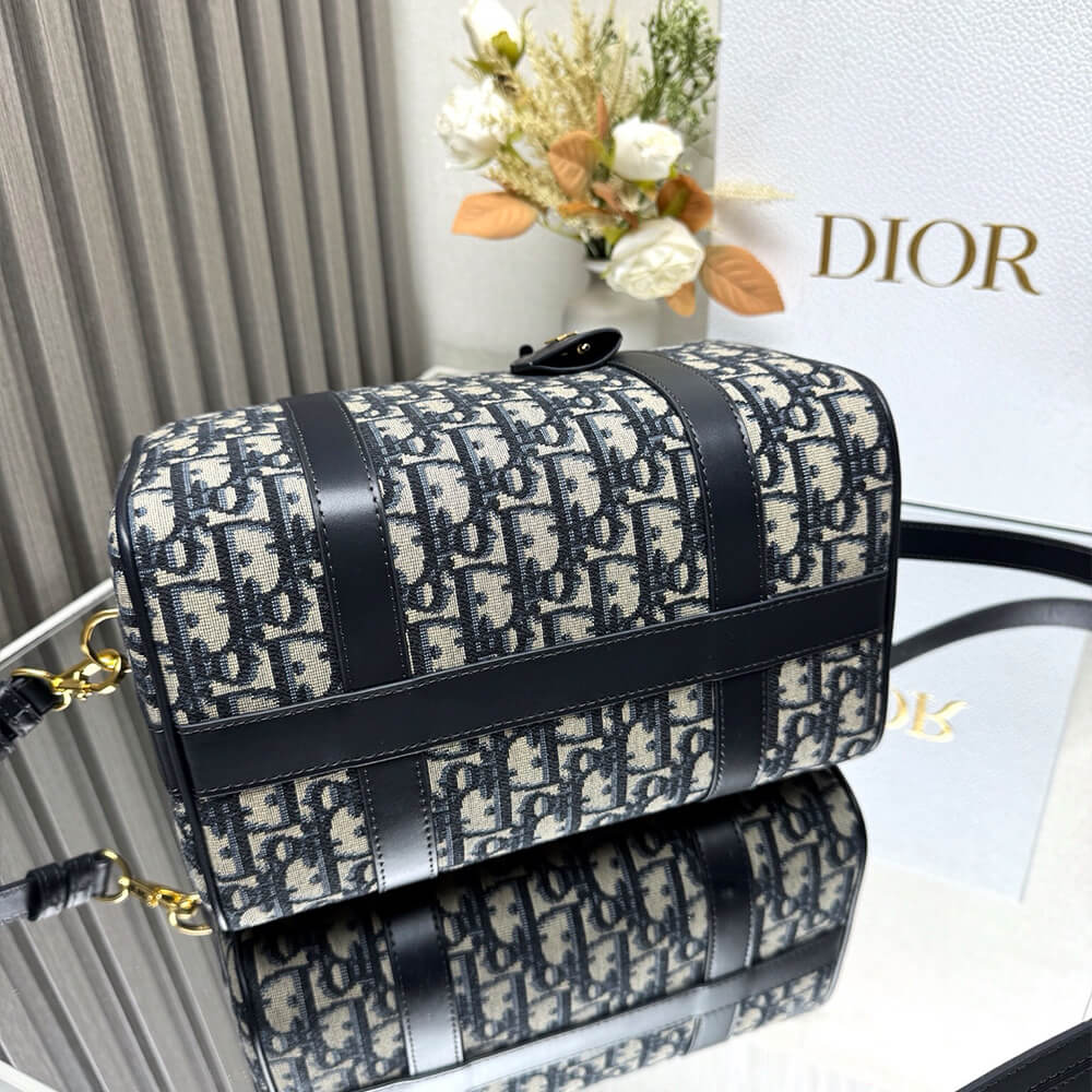 Dior Groove 25 Bag - Top Club