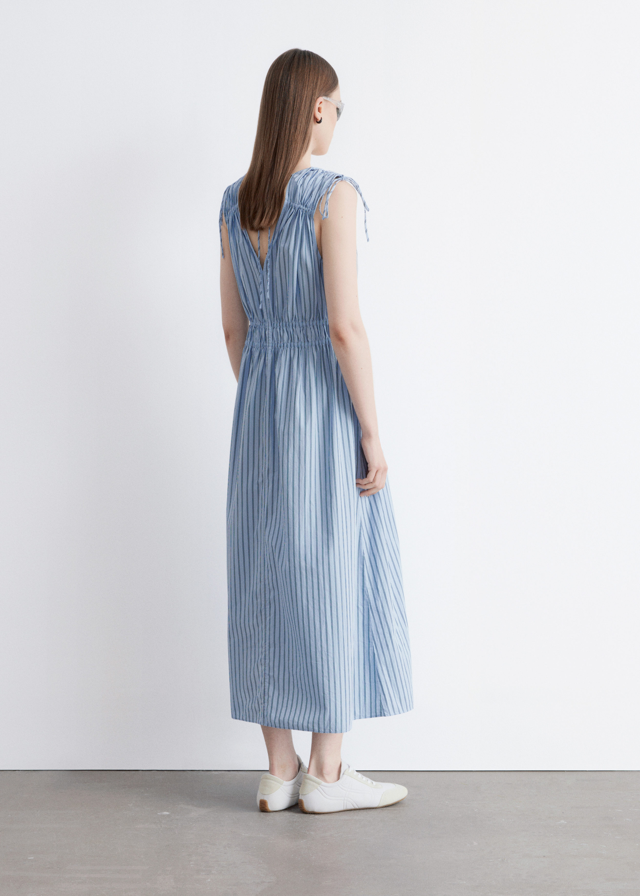 & Other Stories TIE-DETAILED MIDI DRESS