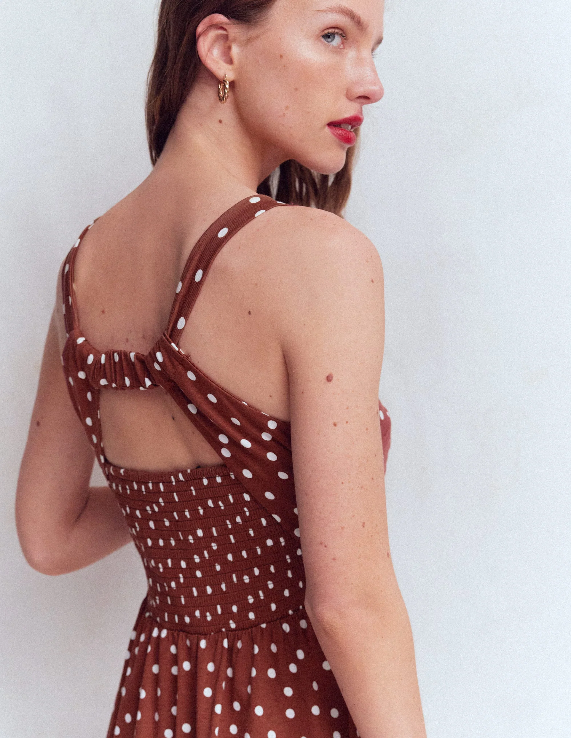 Saoirse Gesmoktes Jerseykleid-Rostbraun, Gemalte Tupfen