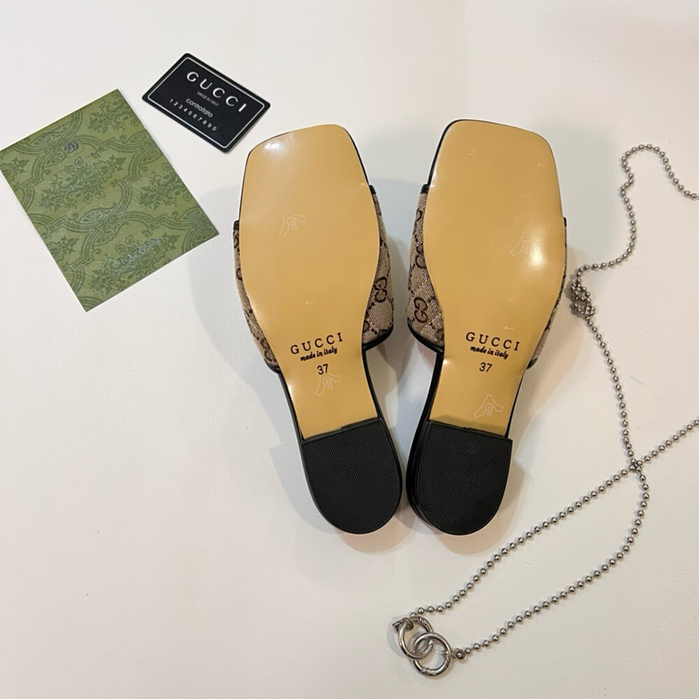 GUCCI Jolie GG Canvas Slides - Top Club