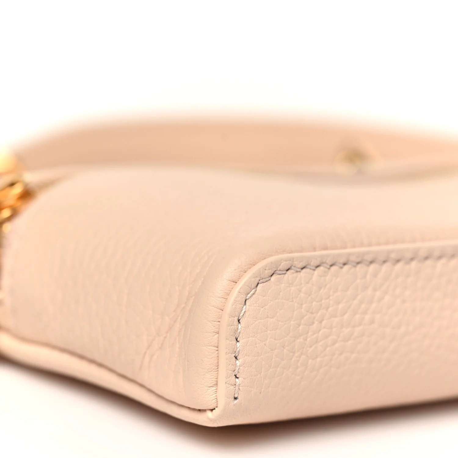 Grained Calfskin Extra Pocket Mini Pouch Creamed Honey - Top Club