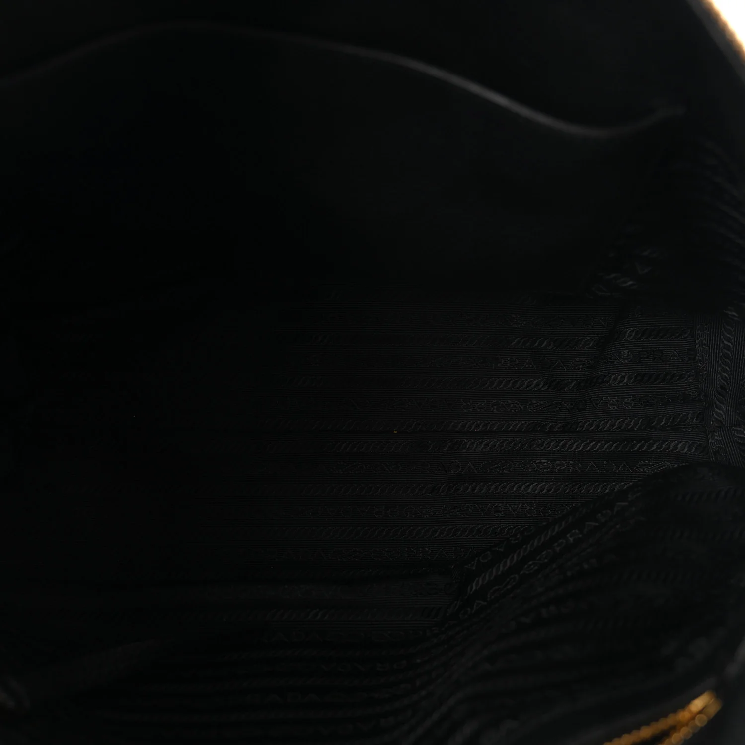 Vitello Phenix Tote Black - Top Club