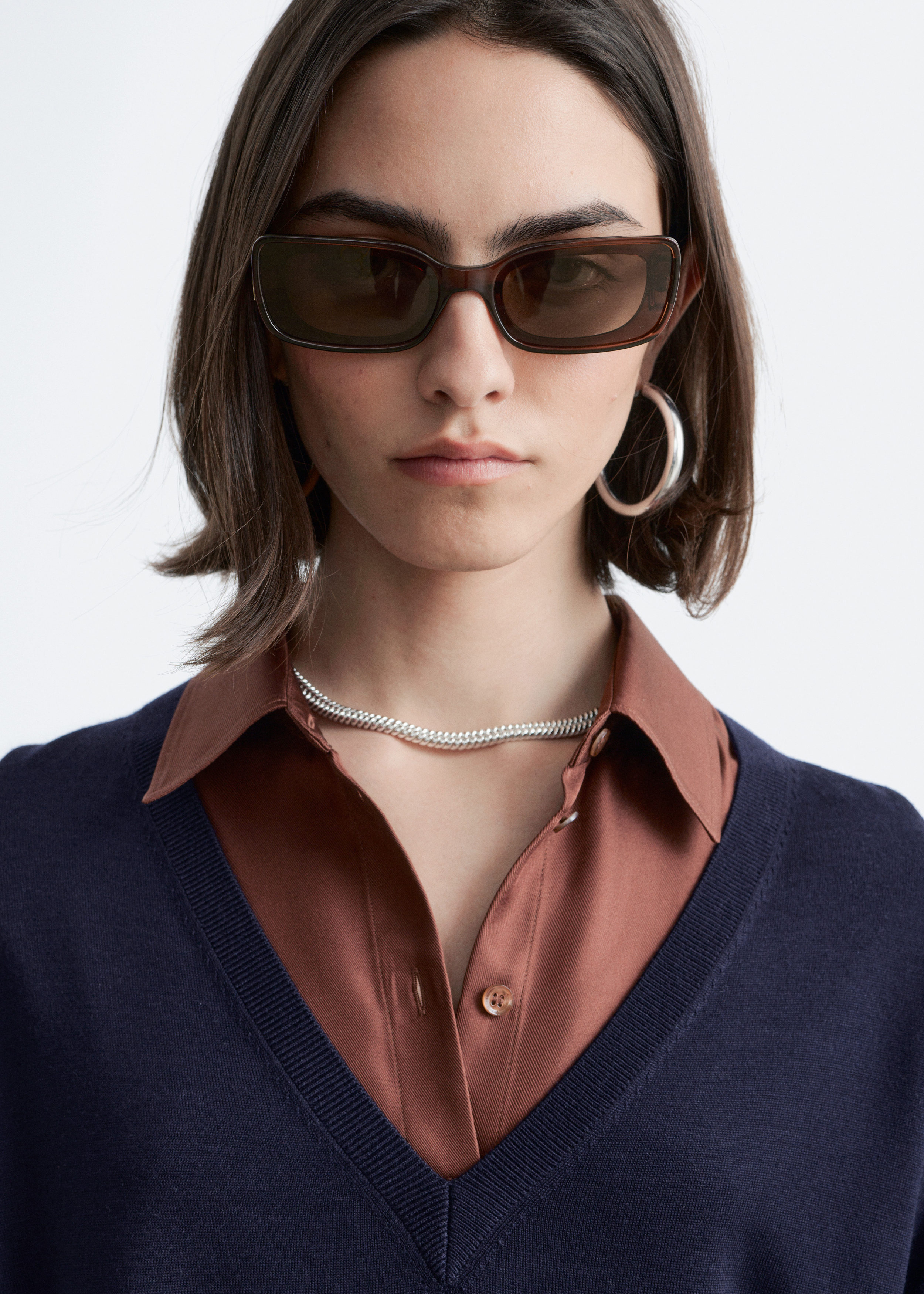 & Other Stories V-NECK MERINO WOOL JUMPER