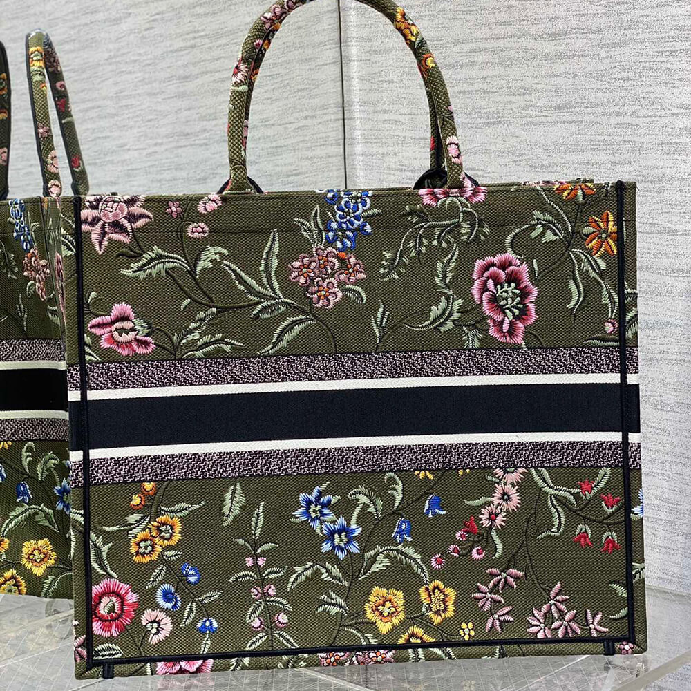LARGE DIOR BOOK TOTE - Top Club