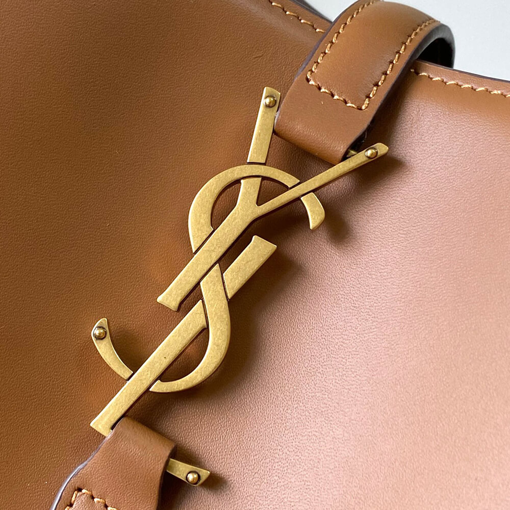 YSL LE 37 in shiny leather - Top Club