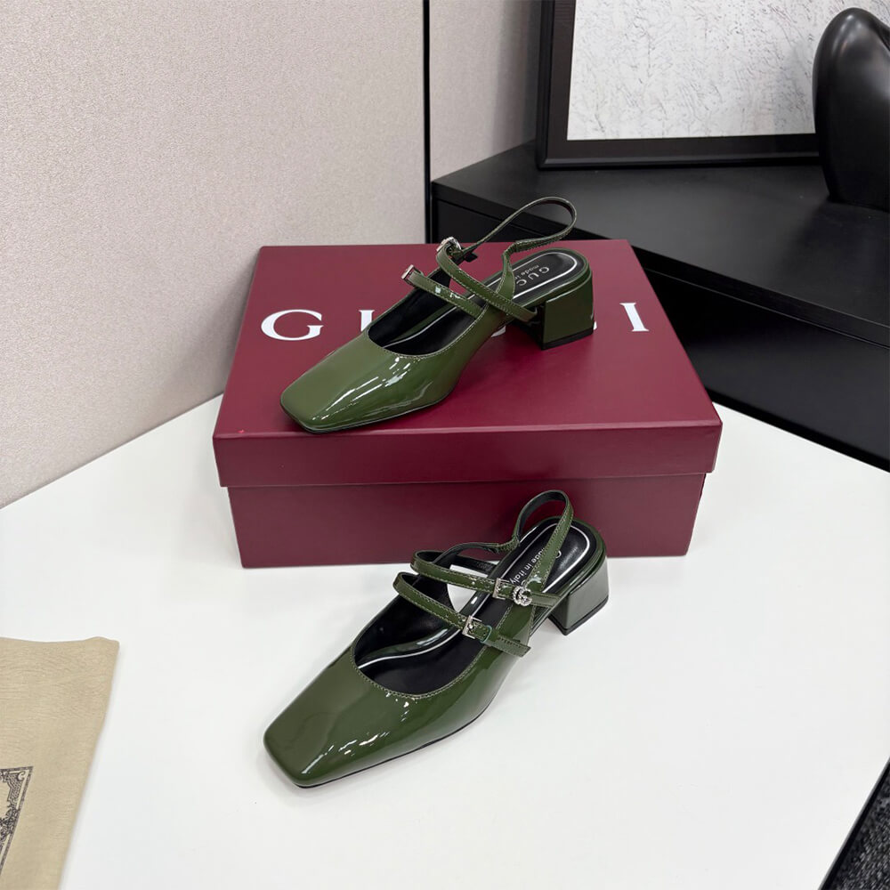 Gucci Women s pump with Double G - Top Club