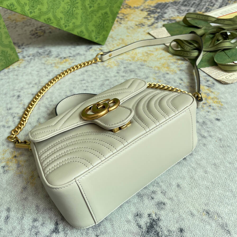 GG Marmont mini top handle bag - Top Club