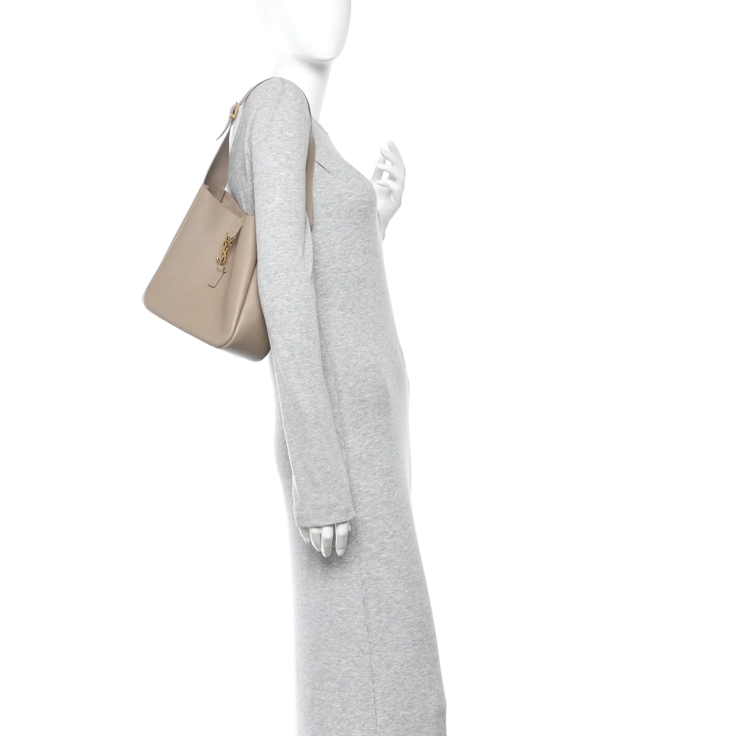 Smooth Calfskin Small Le 5 A 7 Soft Hobo Dusty Grey