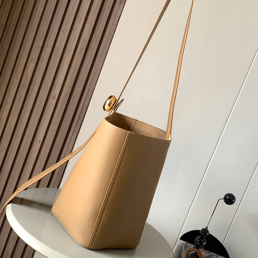 LOEWE Medium Pebble bucket in smooth calfskin(high-end grade) - Top Club