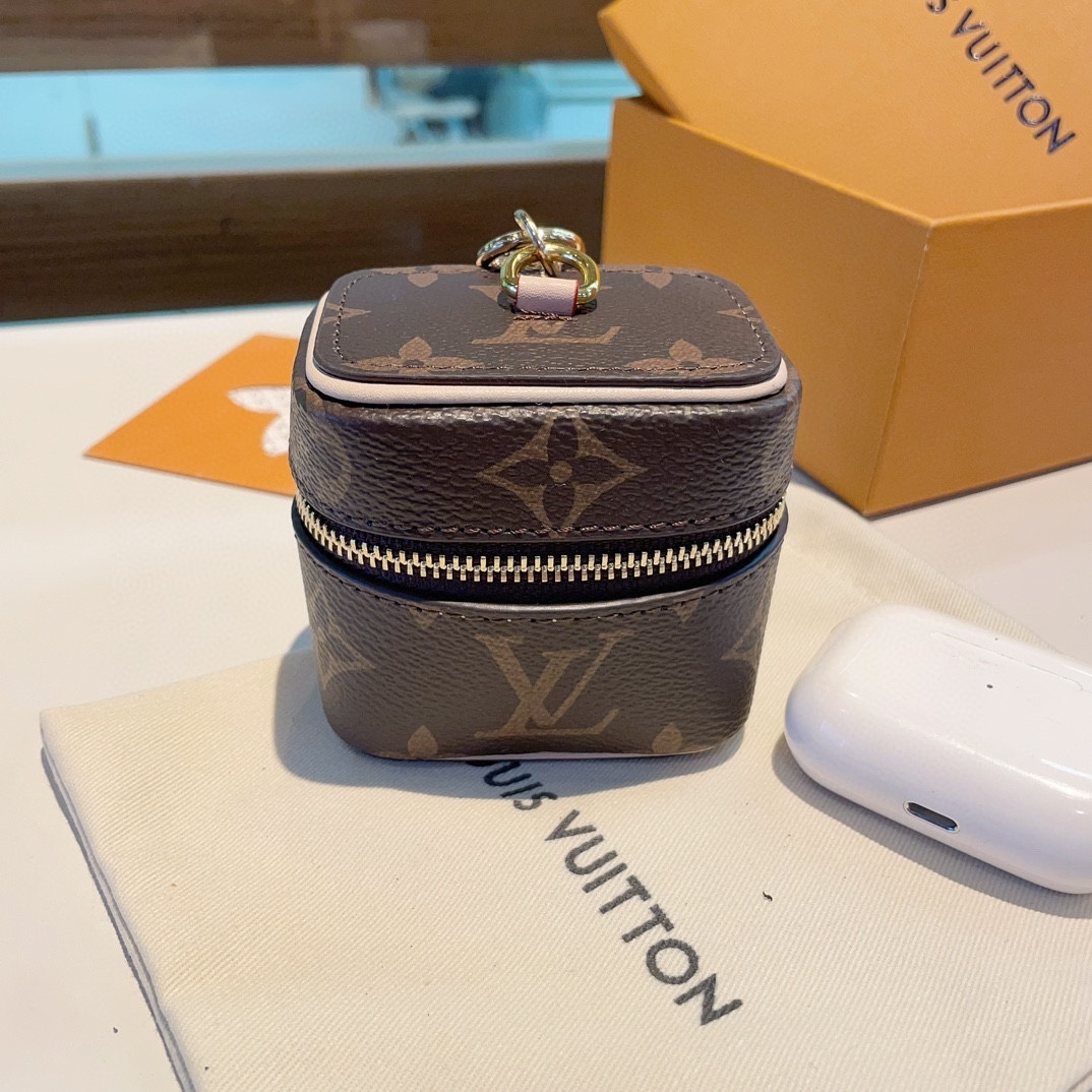 Louis Vanity Monogram new arrival wallet coin bag earphone bag - Top Club