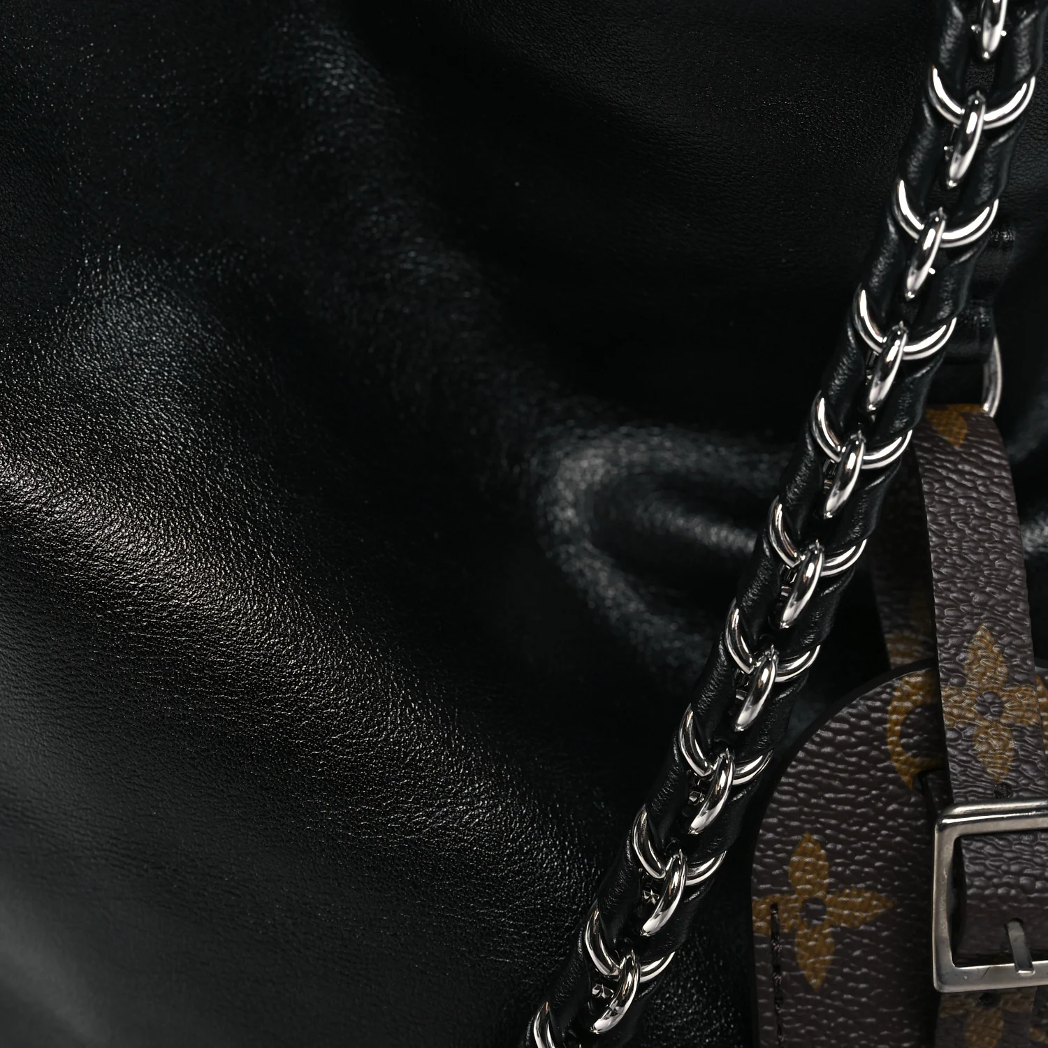 Calfskin Monogram Atlantis Vibe MM Black - Top Club