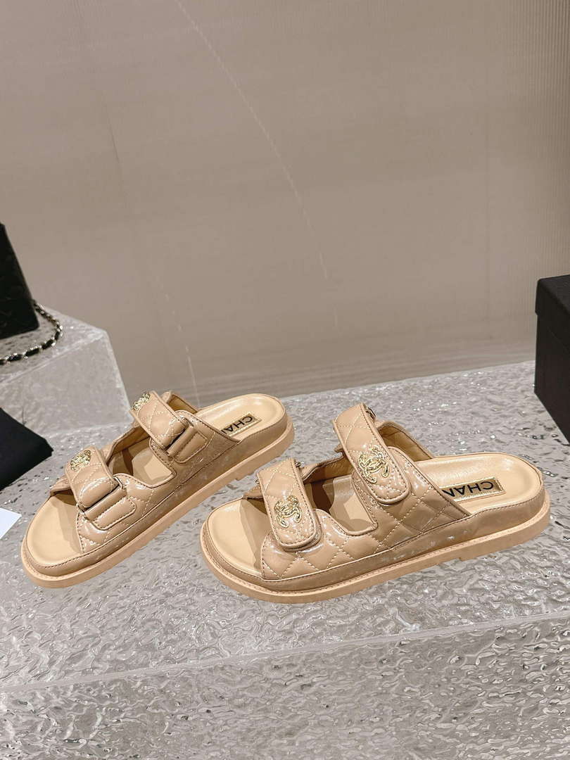 Chanel Women's Velcro sandals Fashion Shoes C93238 - Sneaker Replica Workshop