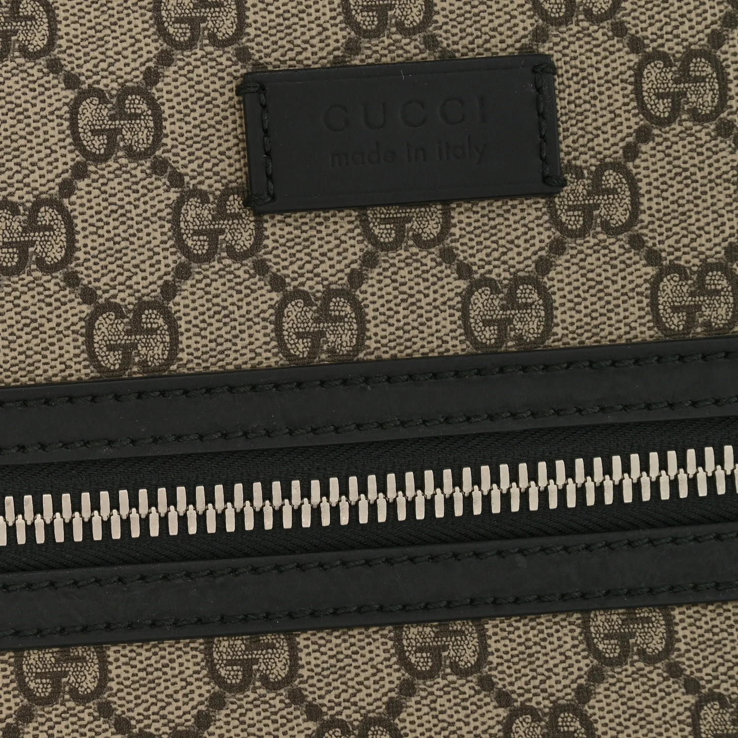 GG Supreme Monogram Flat Messenger Bag Beige Black New Acero - Top Club