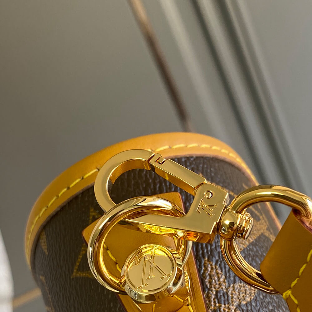 LV IVY Shoulder Bag - Top Club