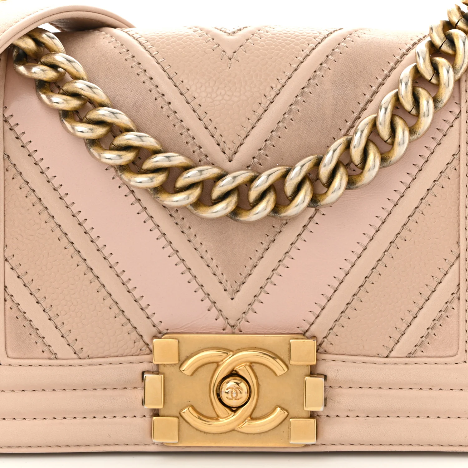 Caviar Suede Calfskin Chevron Quilted Small Boy Flap Light Pink - Top Club