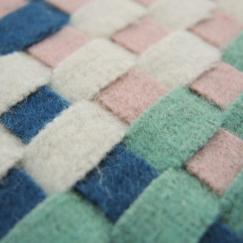 Multi weave pastel wolvilt kus