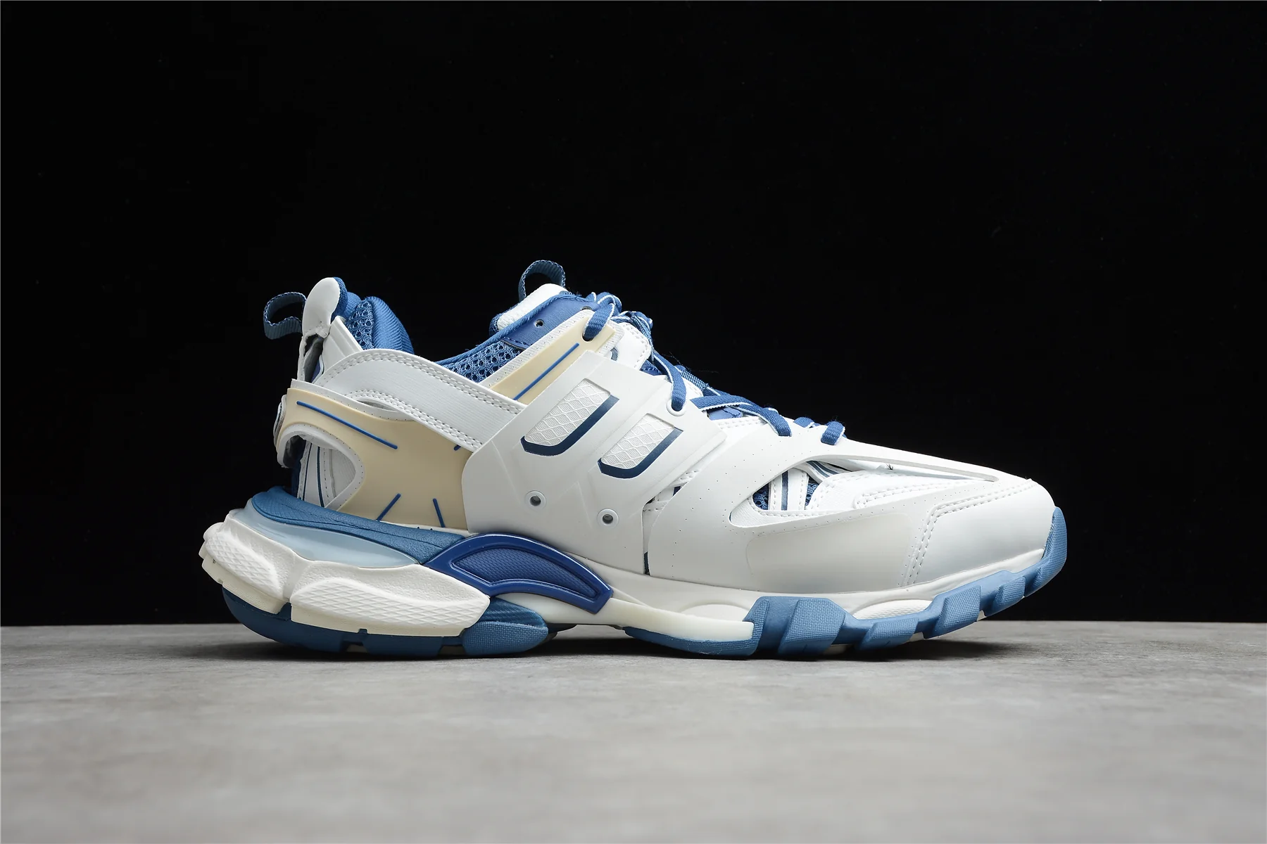 Balenciaga Track Worn Out – White Blue - Sneaker Replica Workshop
