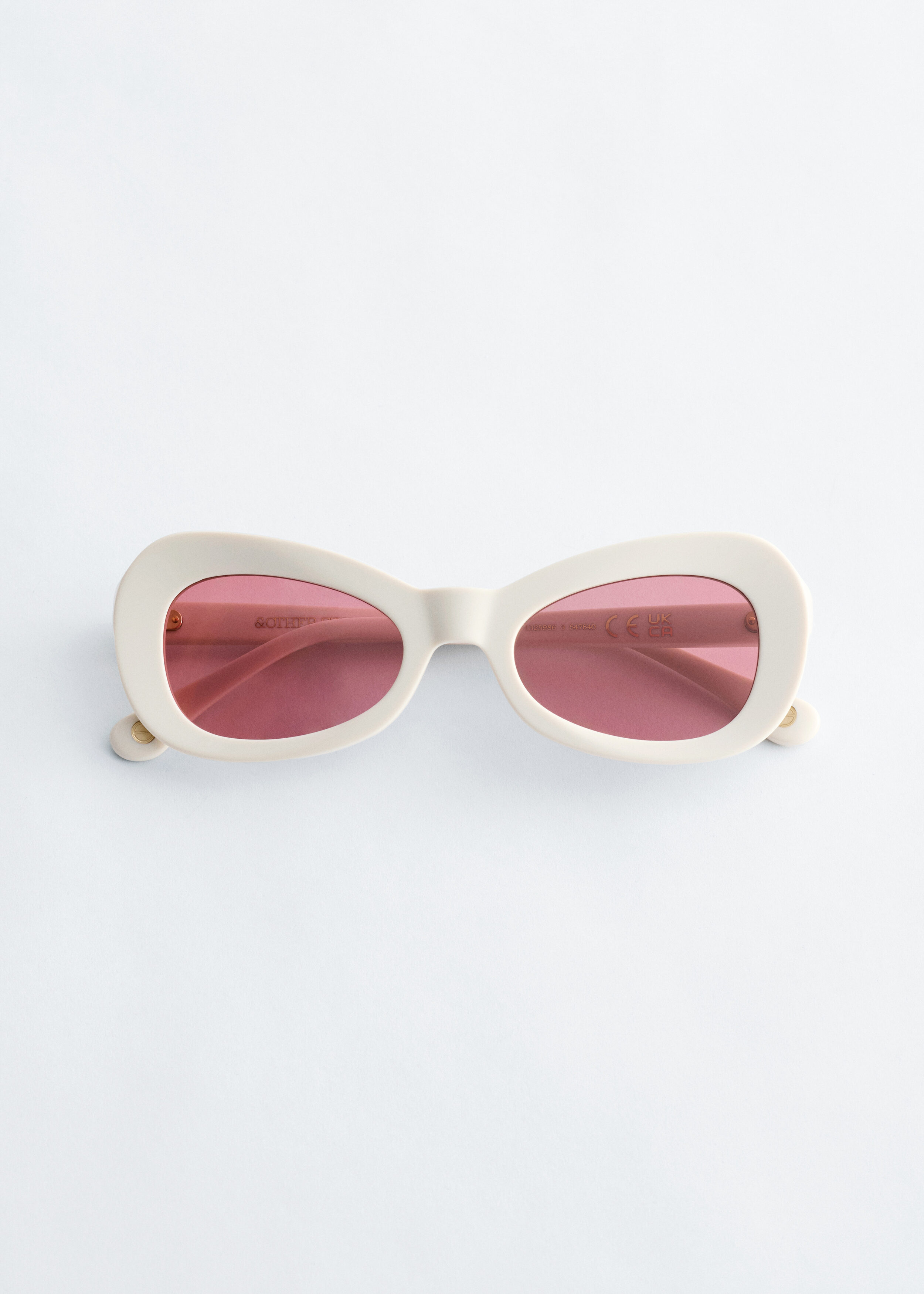 & Other Stories OVAL CAT-EYE SUNGLASSES