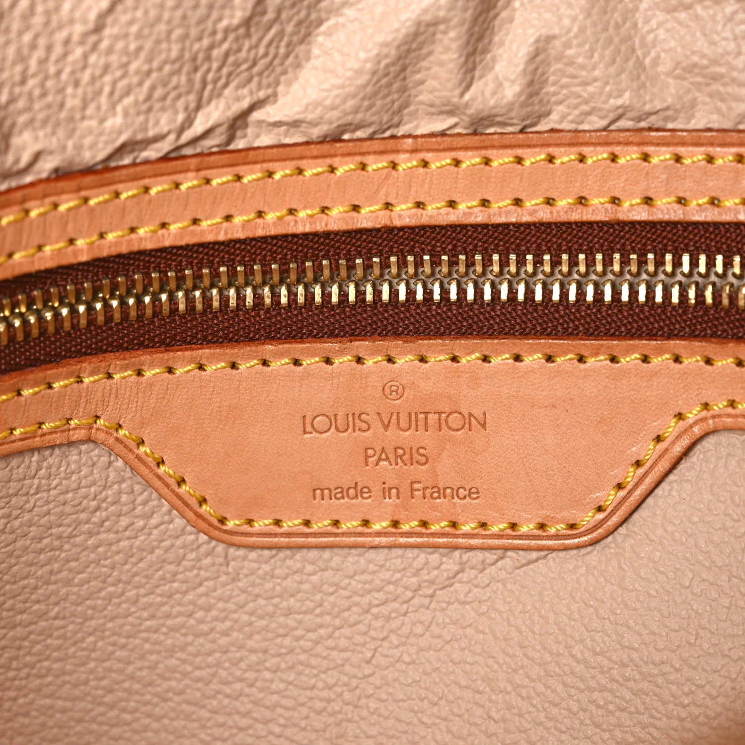 Monogram Bucket 27 - Top Club