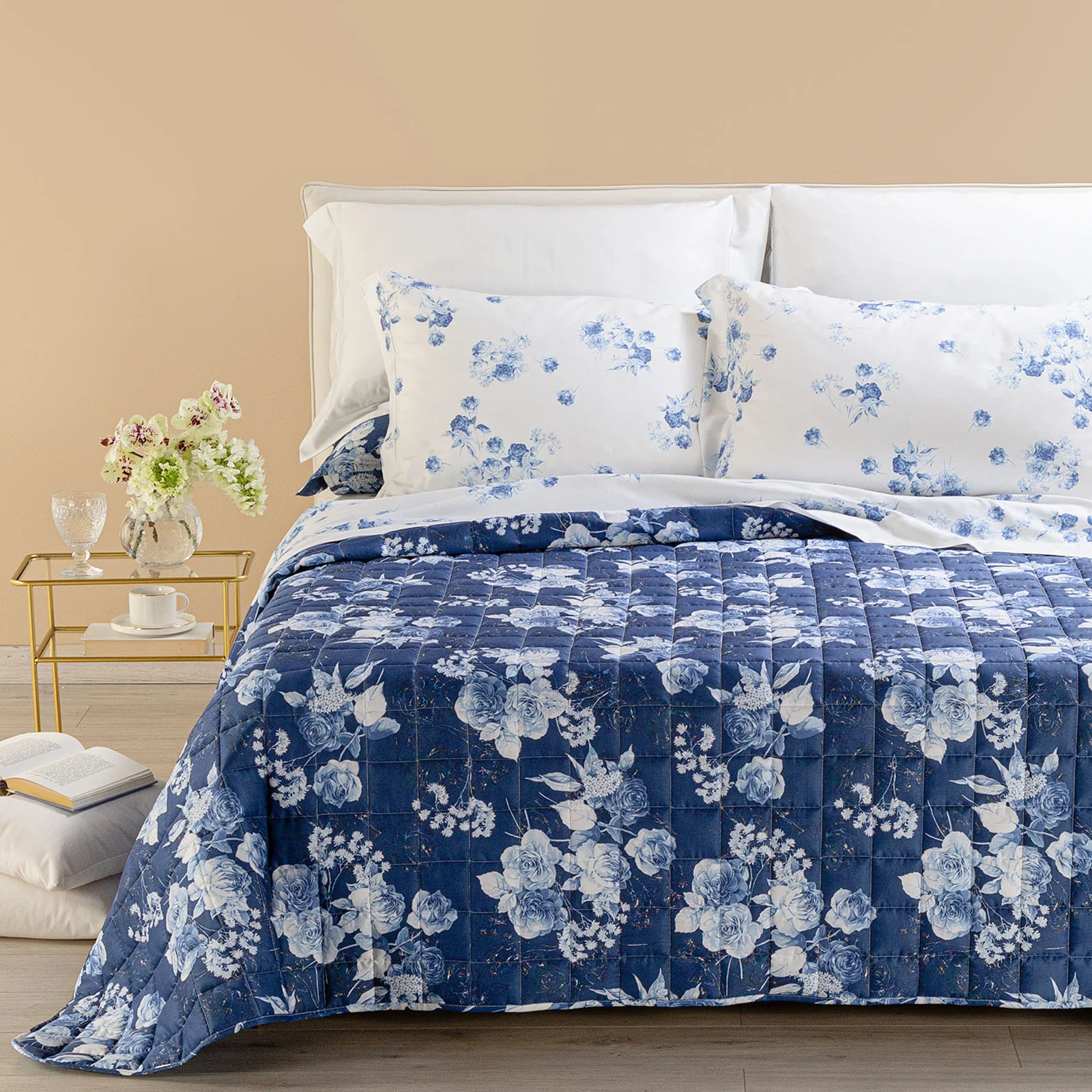Mirabel cotton shade quilted cotton dreaming