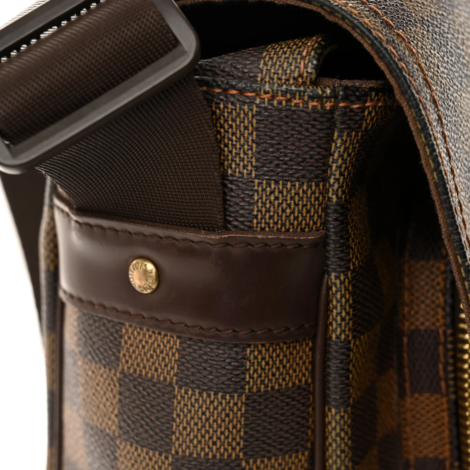 Damier Ebene Melville Messenger Bag - Top Club