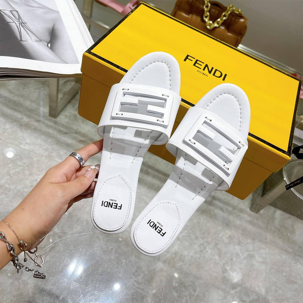Fendi Baguette Slides - Top Club