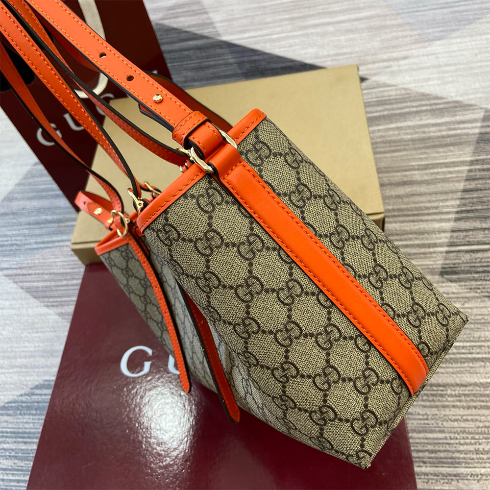 GG Emblem medium tote bag - Top Club