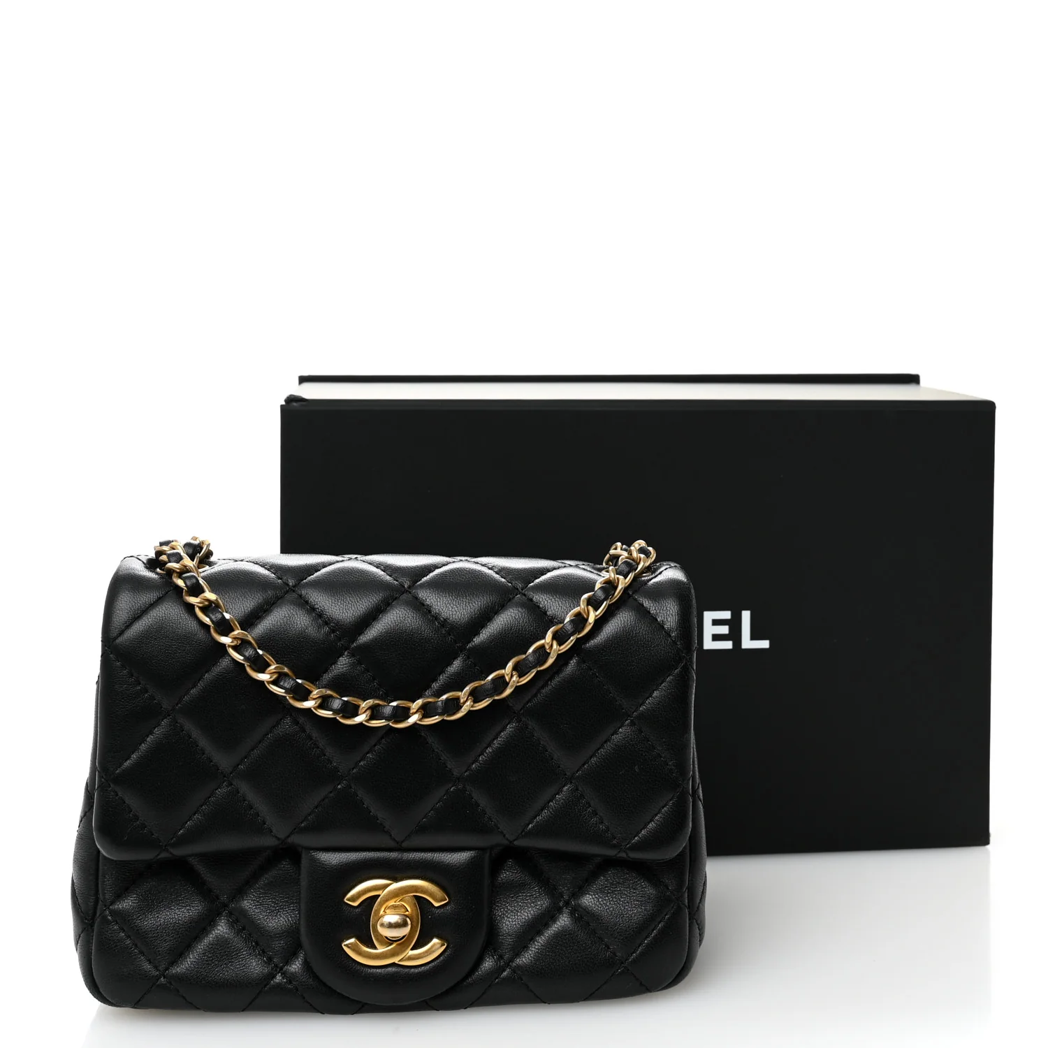 Lambskin Quilted Mini Pearl Crush Flap Black - Top Club