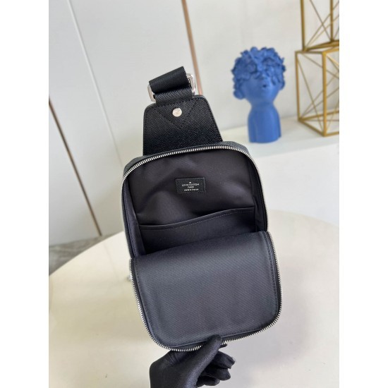 Model: M30443 Size: 20 x 31 x 10 cm - Top Club
