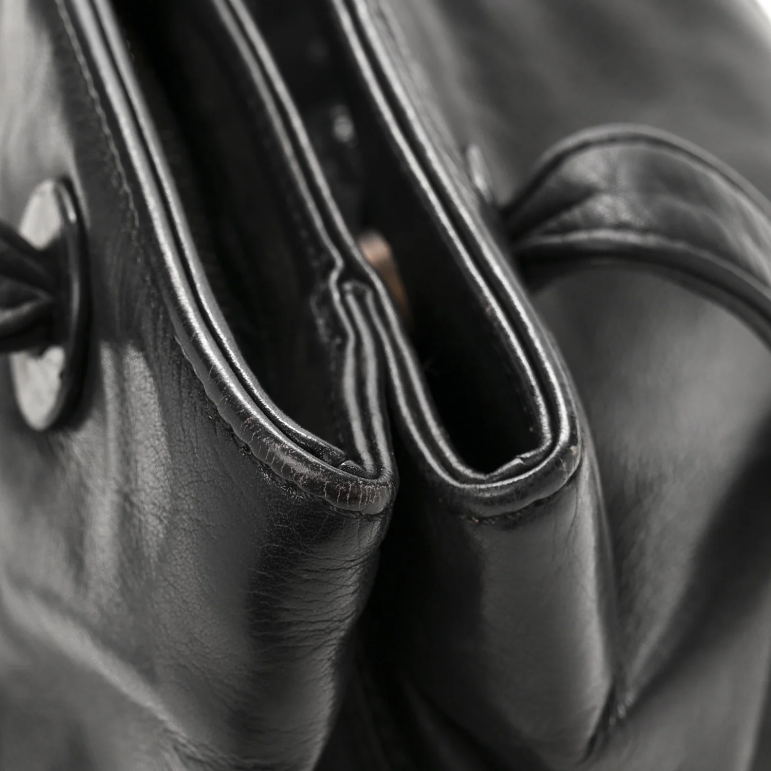 Lambskin CC Shoulder Bag Black - Top Club