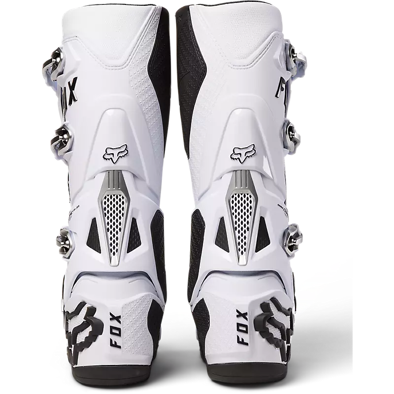 Instincts boots