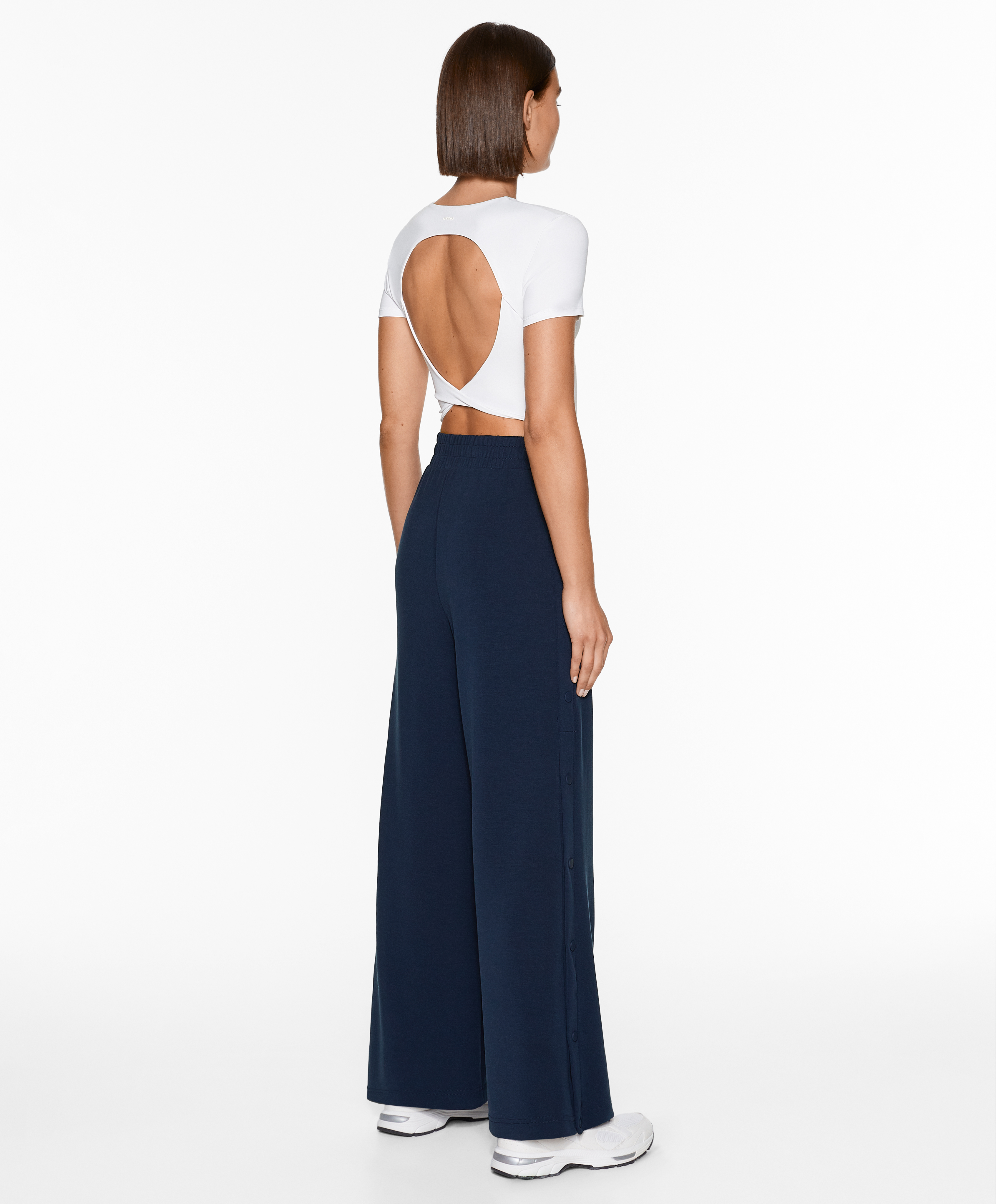 OYSHO Soft-touch wide, straight-leg trousers with modal and buttons