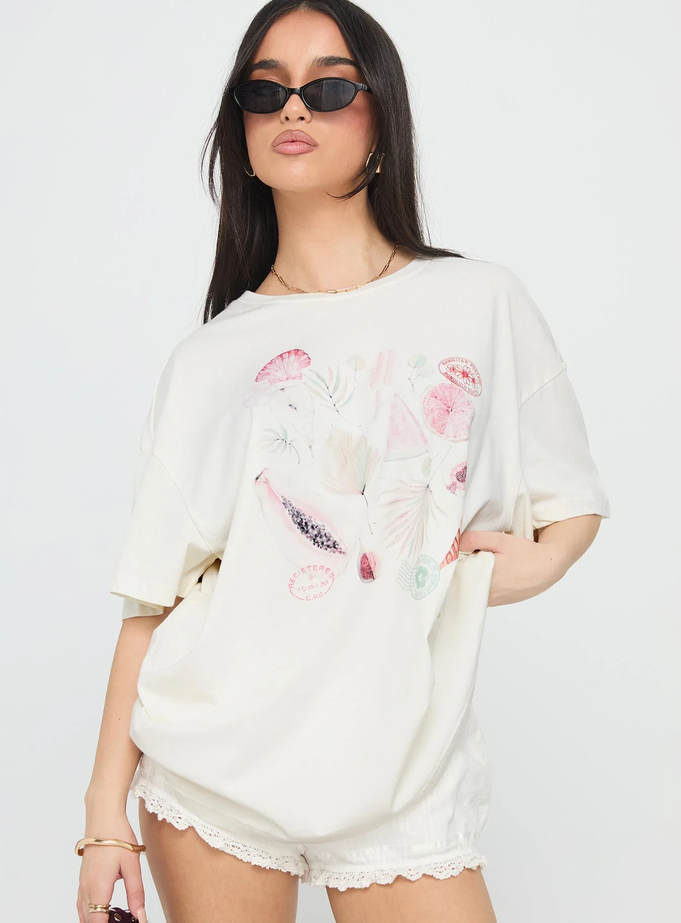 Hawaii Locale Oversized Graphic Tee Marshmellow